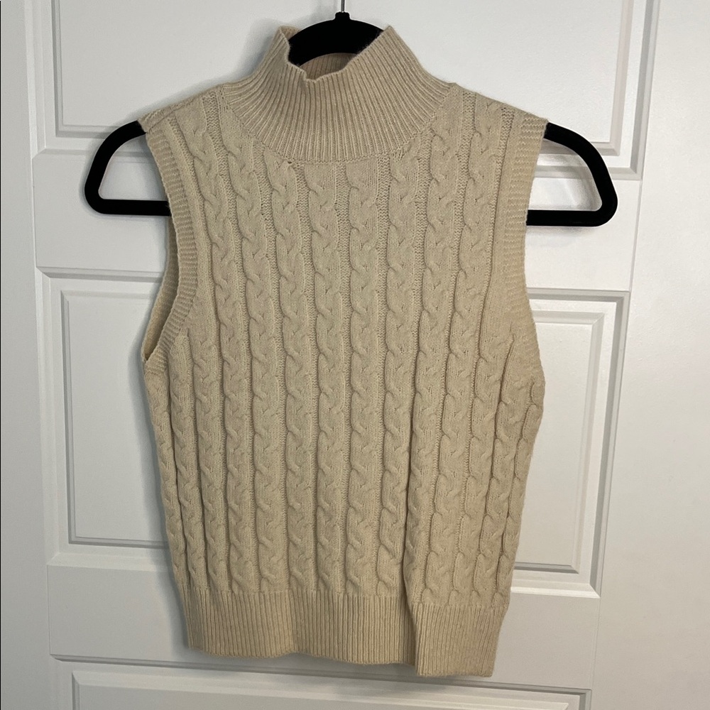 Entro Cable Knit Turtleneck Sweater - Cream